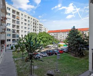 NA PRENÁJOM! 2-izb byt v Ružinove na Velehradskej