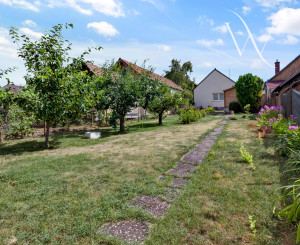 NA PREDAJ! Zrekonštruovaný 2,5-izbový rodinný dom vo Veľkom Grobe