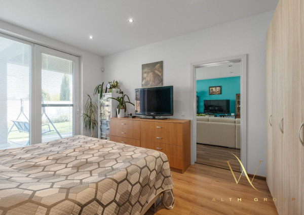 Senec, časť Malý Biel – na predaj nízkoenergetický, 4 izbový murovaný rodinný dom ul. Bazová