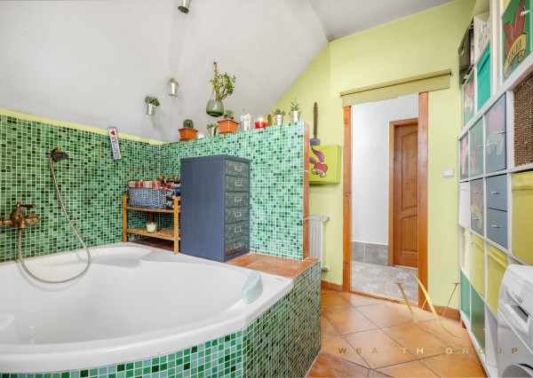 PREDANÝ - Wealth Group ponúka exkluzívne na predaj 4-izbový dom v Bratislave Ružinove za cenu bytu