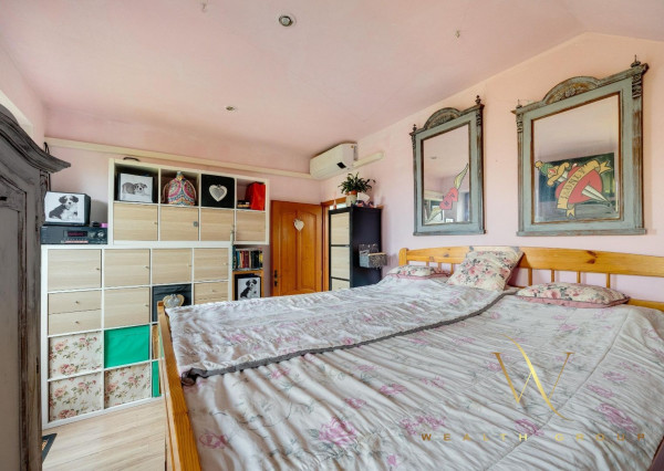 PREDANÝ - Wealth Group ponúka exkluzívne na predaj 4-izbový dom v Bratislave Ružinove za cenu bytu