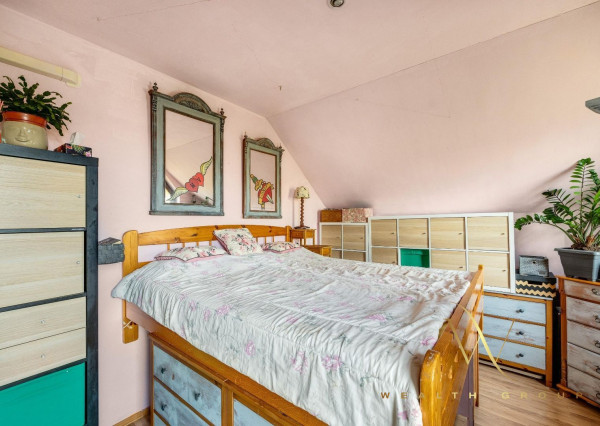 PREDANÝ - Wealth Group ponúka exkluzívne na predaj 4-izbový dom v Bratislave Ružinove za cenu bytu