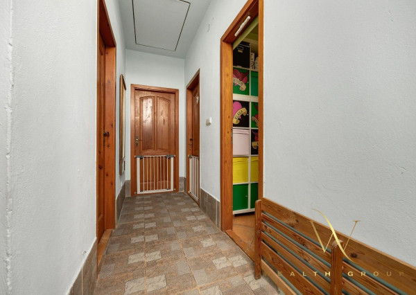 PREDANÝ - Wealth Group ponúka exkluzívne na predaj 4-izbový dom v Bratislave Ružinove za cenu bytu