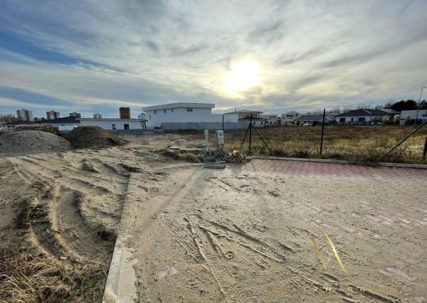 REZERVOVANÉ Stavebný pozemok v obľúbenej lokalite Nová Tehelňa Senec