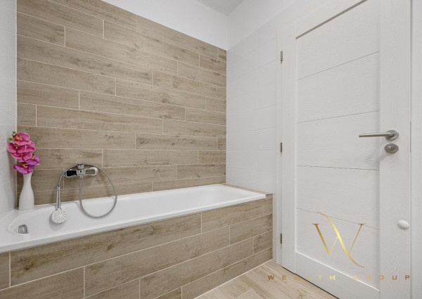 REZERVOVANÝ Senec (časť Senec Gardens) – na predaj novostavba 2 izbového nadšandardného bytu s parkovacím státim, loggiou a vlastným kúrením