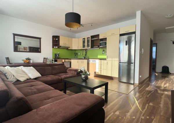 REZERVOVANÉ Na PREDAJ výborne dispozične riešený, tehlový 3 izbový byt, Koceľova, Slovenský Grob