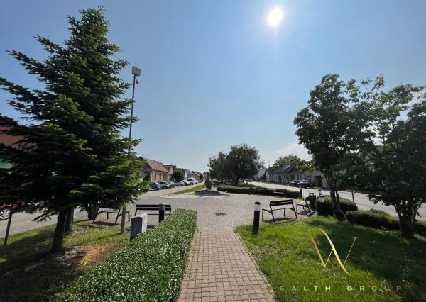 REZERVOVANÉ Na PREDAJ výborne dispozične riešený, tehlový 3 izbový byt, Koceľova, Slovenský Grob