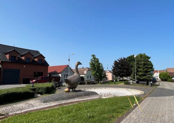 REZERVOVANÉ Na PREDAJ výborne dispozične riešený, tehlový 3 izbový byt, Koceľova, Slovenský Grob