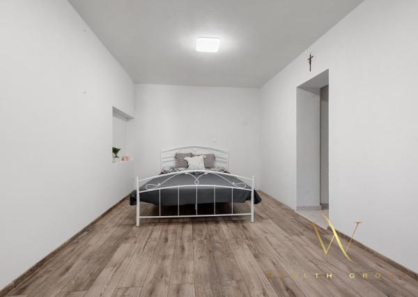 PREDANÝ - Wealth Group ponúka exkluzívne na predaj 5 izbový zariadený byt v meste Senec v tichom prostredí - ihneď voľný