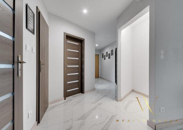 PREDANÝ - Wealth Group ponúka exkluzívne na predaj 5 izbový zariadený byt v meste Senec v tichom prostredí - ihneď voľný