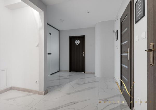 PREDANÝ - Wealth Group ponúka exkluzívne na predaj 5 izbový zariadený byt v meste Senec v tichom prostredí - ihneď voľný