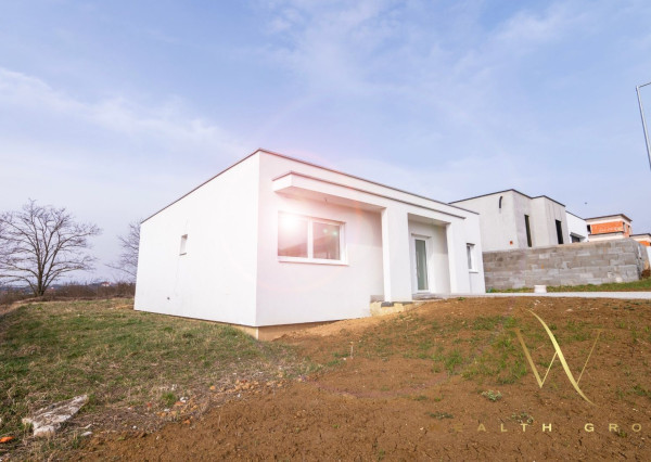 4 - izbová novostavba rodinného domu v obci Zvončín, na predaj