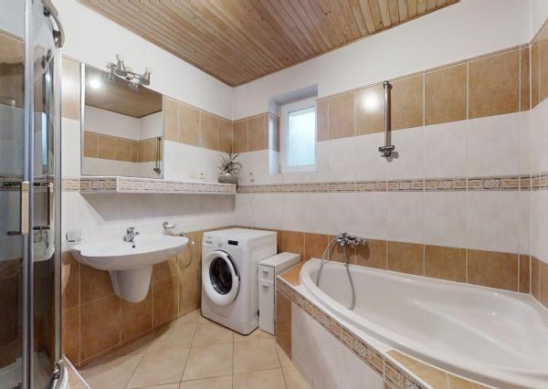 4 izbový rodinný dom v obci Konská na predaj, krásny výhľad, tiché prostredie len 3 km od Rajeckých Teplíc