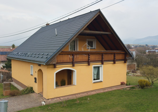 4 izbový rodinný dom v obci Konská na predaj, krásny výhľad, tiché prostredie len 3 km od Rajeckých Teplíc