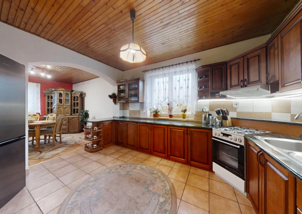 4 izbový rodinný dom v obci Konská na predaj, krásny výhľad, tiché prostredie len 3 km od Rajeckých Teplíc