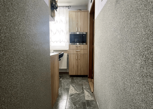 Wealth Group | Ponúka zariadený 2 izb.byt s krásnou loggiou, Bánovce nad Bebravou