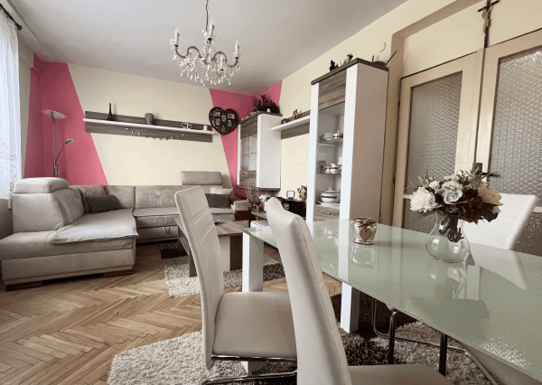 Wealth Group | Ponúka zariadený 2 izb.byt s krásnou loggiou, Bánovce nad Bebravou