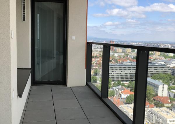 ŠTÝLOVÝ 3-IZBOVÝ BYT V KLINGERKE