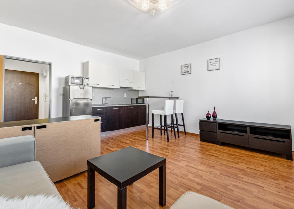 PRENAJATÉ - Wealth group ponúka exkluzívne na prenájom garsónku na Pezinskej ul. v Senci, zariadenú a ihneď k dispozícii