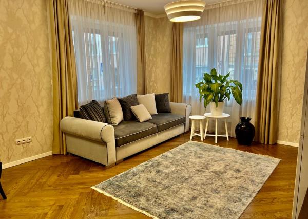 Na predaj zrekonštruovaný 3 izbový byt, 2 kupelni lokalita-Palisády