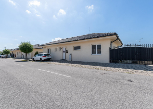 REZERVOVANÉ! Jelka, okr. Galanta - NA PREDAJ novostavba samostatného, tehlového RD v slepej ulici