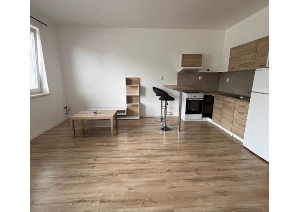 SENEC – NA PRENÁJOM 1 izbový byt (garsónka)