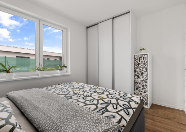 Krásny 4-izbový rodinný dom na predaj, Slovenský Grob časť Malý Raj