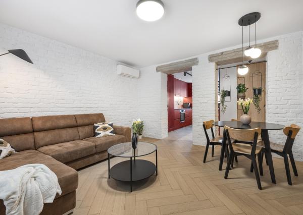 PREDANÝ - Wealth Group ponúka exkluzívne na predaj 2,5-izbový byt v Bratislave v mestskej časti Nivy