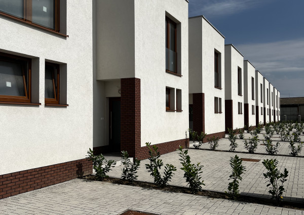 Moderný priestranný rodinný dom, Nová Dedinka- centrum obce