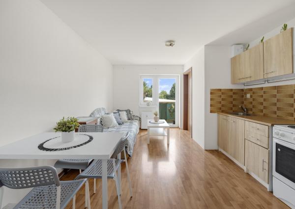 PREDANÝ - Wealth Group ponúka exkluzívne na predaj 1,5-izbový byt v Dunajskej Lužnej na ul. Lipnická