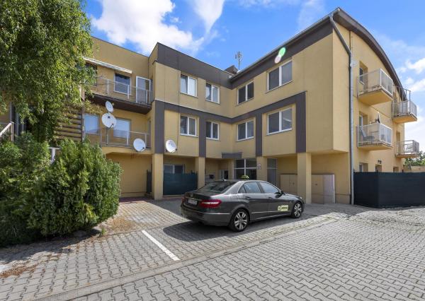 PREDANÝ - Wealth Group ponúka exkluzívne na predaj 1,5-izbový byt v Dunajskej Lužnej na ul. Lipnická