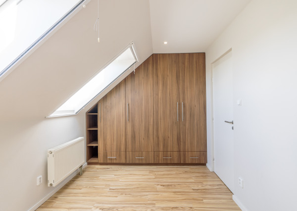 Na PREDAJ 4-izbový rodinný dom v srdci Vajnor (so znaleckým posudkom)