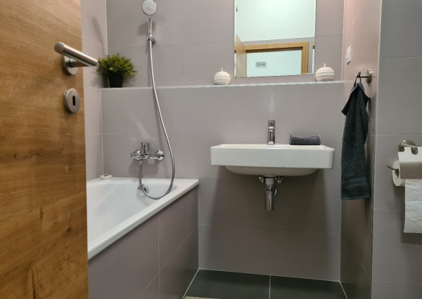 Na prenájom 2- izbový byt v novostavbe na ul.Šancovej Staré Mesto v Bratislave