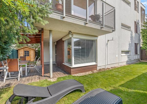 Veľký Biel, okr. Senec - NA PREDAJ 4 izbový byt so záhradou a parkovacím státím len kúsok od obľúbeného jazera