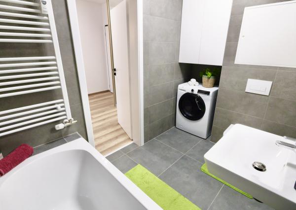 TRNAVA – NA PRENÁJOM nový 2 izbový byt s garážovým státím v lukratívnom a modernom projekte PRÚDY.