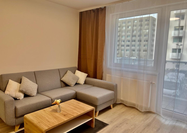 PRENAJATÝ Nový 2 izbový byt v Novostavbe Ovocné Sady s parkovaním