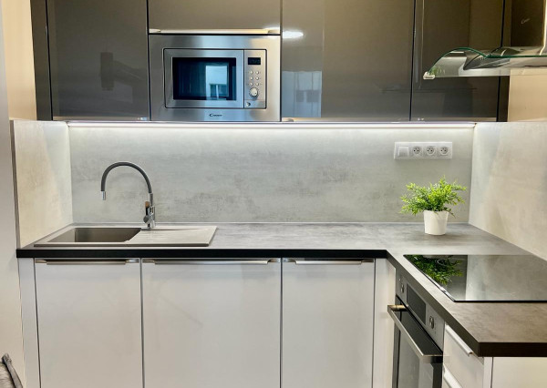 PRENAJATÝ Nový 2 izbový byt v Novostavbe Ovocné Sady s parkovaním