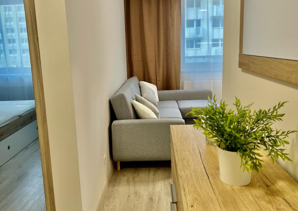 PRENAJATÝ Nový 2 izbový byt v Novostavbe Ovocné Sady s parkovaním