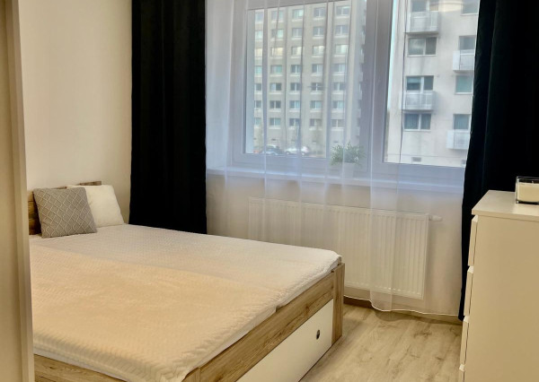 PRENAJATÝ Nový 2 izbový byt v Novostavbe Ovocné Sady s parkovaním