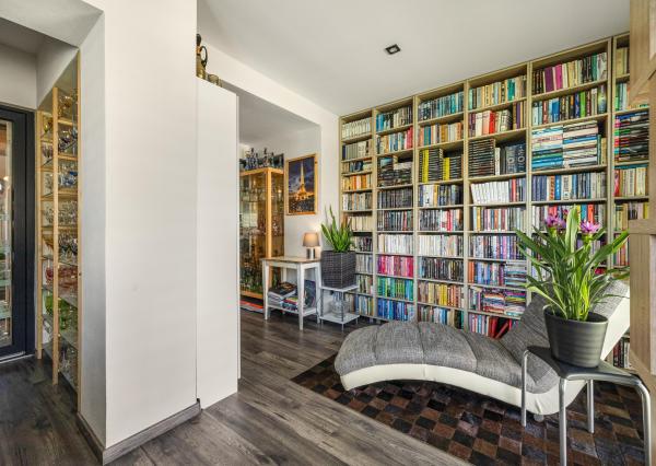 5 izbový rodinný dom Blatné na predaj, bazén, sauna, garáž, výborná dispozícia a oveľa viac