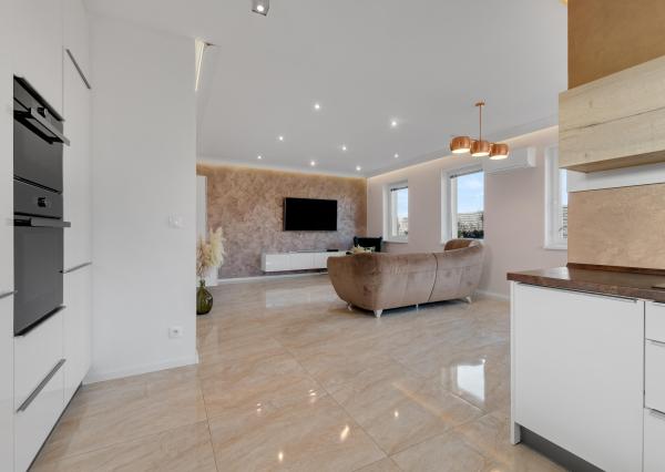 Krásny 4-izbový rodinný dom v pokojnom prostredí, len 7 km od Senca na predaj