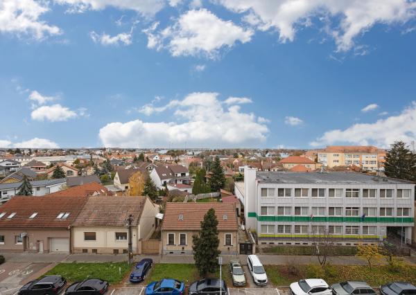 Senec - NA PREDAJ plnohodnotný 2 izbový byt pri pešej zóne v centre mesta