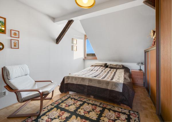 6 izbový rodinný dom Bernolákovo na predaj, priestranný, očarujúci s veľkým pozemkom