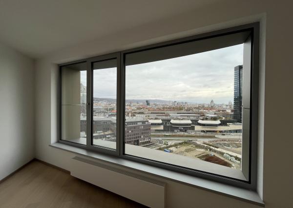 Na PREDAJ 3 izbový byt SKY PARK 4 s pivničnou kobkou a garážovým státím (možnosť odpočtu DPH)