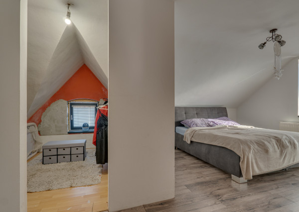 REZERVOVANÉ 5-izbový Rodinný Dom Na predaj - Trstice