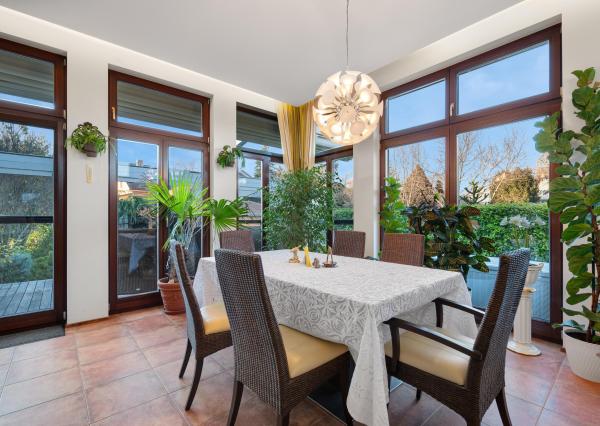 6 izbový rodinný dom Bernolákovo na predaj, priestranný, očarujúci s veľkým pozemkom