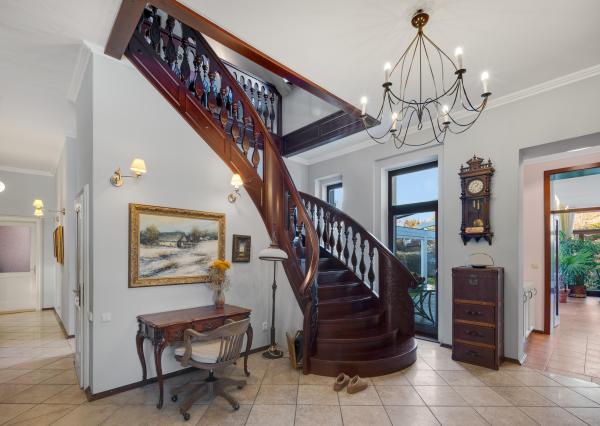 6 izbový rodinný dom Bernolákovo na predaj, priestranný, očarujúci s veľkým pozemkom