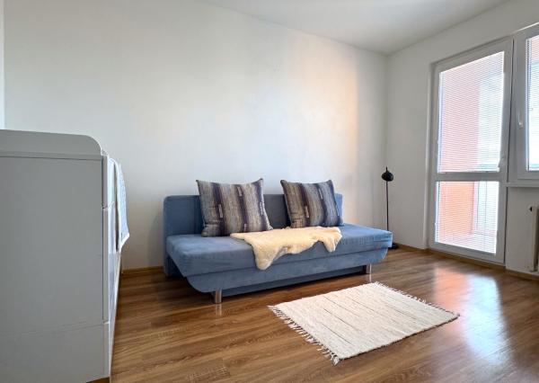 REZERVOVANÝ  - Exkluzívne na PREDAJ 4 izbový byt s loggiou, krásnym výhľadom na panorámu Prešova a potenciálom prerobenia, Švábska ul. Prešov