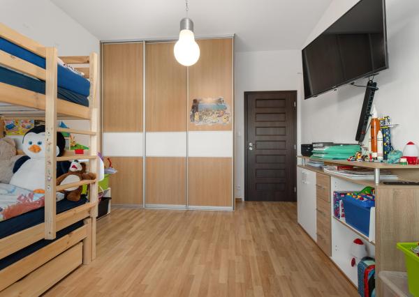 Krásny slnečný 3-izbový byt v novostavbe s parkovacím státim v Bernolákove na predaj