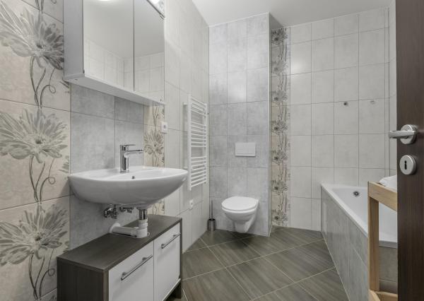 Útulný 2-izbový byt v Novej Dedinke na predaj, vhodný aj ako instetičná príležitosť